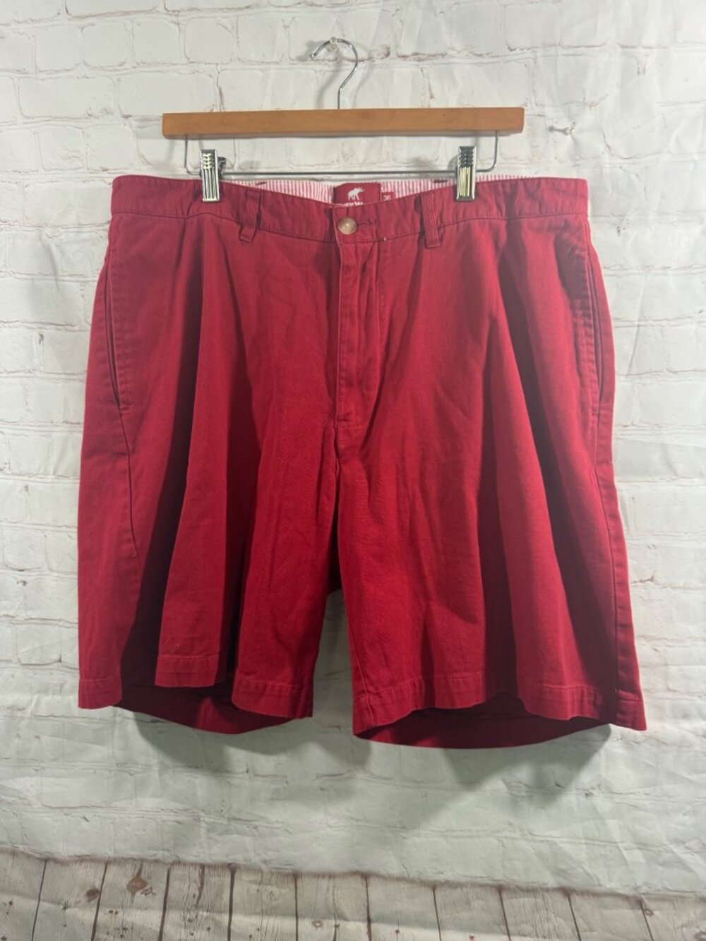 Tusk Wear Collection Chino Shorts Mens Size 36 Red Casual Preppy Style
